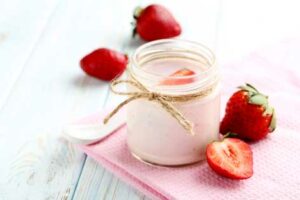 bigstock-Strawberry-Yogurt-In-Glass-On--121853957